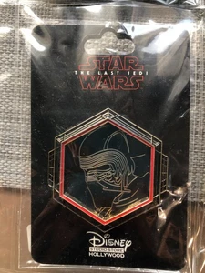 Disney DSSH - Die letzten Jedi Kylo Ren Portrait Pin | - Star Wars - Bild 1 von 1