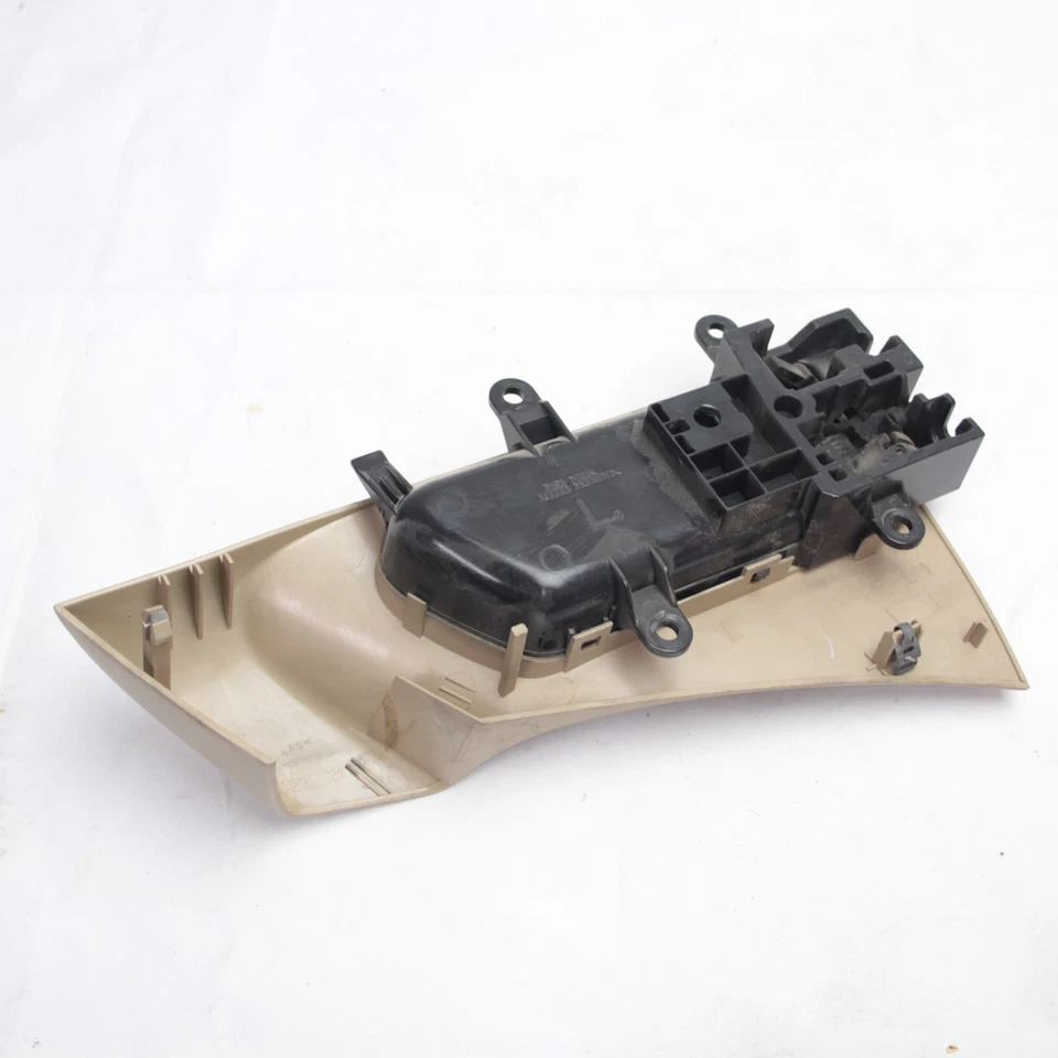 Nissan Murano 2003-2005 receptor de hebilla de cinturón de seguridad delantero izquierdo LH Foto 1 de 1