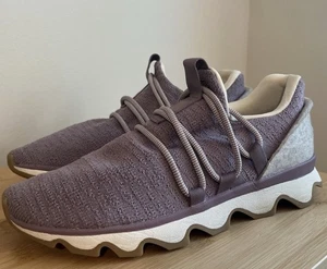 SOREL Kinetic Lace Mauve Gray Sneakers Women’s Size 8.5 EUC Lightweight Shoe - Picture 1 of 8