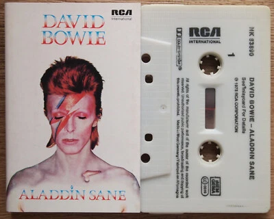 DAVID BOWIE - ALADDIN SANE (RCA NK83890) 1980s EUROPE CASSETTE REISSUE - TEX - Image 1 of 4