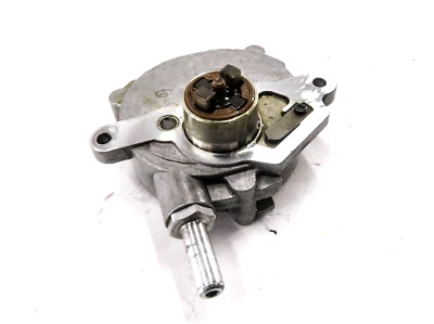 Mercedes Benz C250 SLK250 2012-2015 (W204 R172) TRACCIÓN TRASERA 1,8 L TURBO BOMBA DE VACÍO DE FRENO Foto 1 de 4