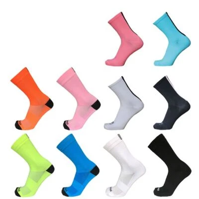 Knee High Compression Socks - Men Cycling Breathable Outdoor Running Footwear - Image 1 of 4