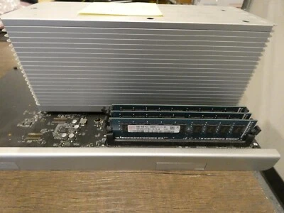 APPLE Mac Pro Mid 2012 MacPro 5.1 Quad Core Intel Xeon 3.2GHZ 6GB Ram CPU Tray - Image 1 of 4