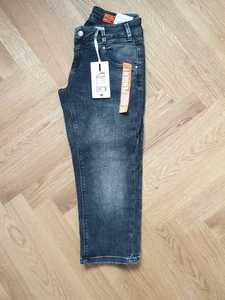 Jeans capri MIRACLE OF DENIM Rea Capri gris talla 26 pulgadas PVP: 59,99 € - Imagen 1 de 2