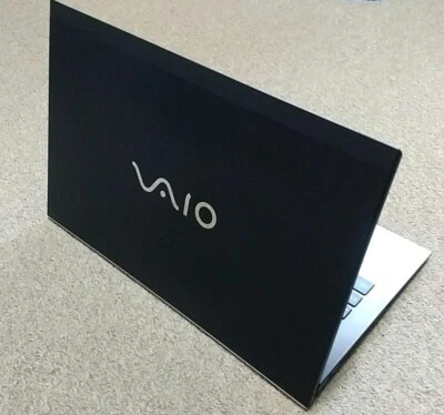 Sony VAIO VJPG11C11N Core i5 8250U 1.8Ghz SSD 256GB RAM 8GB - Image 1 of 4