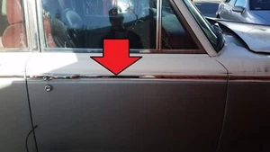 65 to 80 ROLLS ROYCE SILVER SHADOW RIGHT FRONT DOOR MOULDING MOULDING UB13442 - Picture 1 of 1