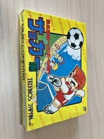 Kunio-kun Nekketsu Koukou Dodgeball Bu Soccer Hen Famicom Box & Manual