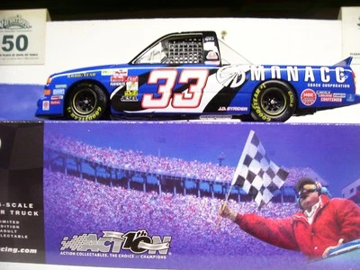 Camión artesanal Tony Stewart Monaco Coaches Silverado 2002 1/24 #33 Foto 1 de 4