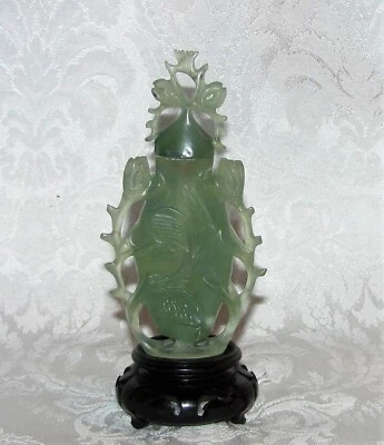 Antigua botella de tabaco serpentina tallada china de finales del siglo XIX-XX Foto 1 de 4