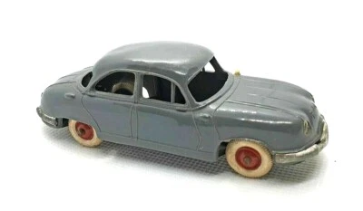 NOREV LA NOUVELLE DYNA PANHARD "Les Miniatures de NOREV" - Photo 1/4