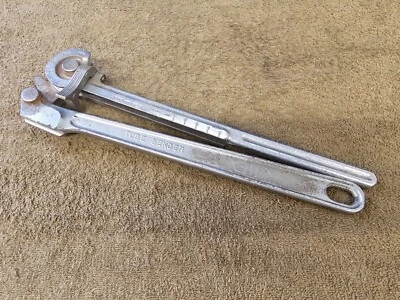 Ridgid Tube Bender 396 Manual Pipe Conduit 3/8" OD 15/16 R Radius USA Hand Tool - Image 1 of 4
