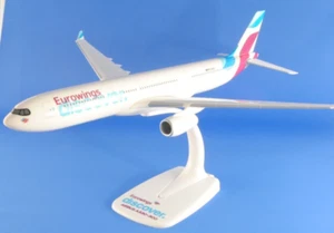 HERPA 613668 Aereo modello Airbus A330-300 Eurowings Discover 1:200 Snap-Fit - Foto 1 di 8