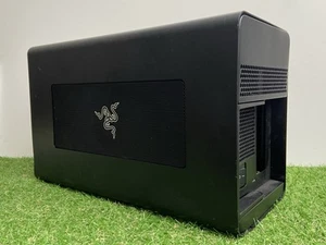 Razer Core X Chroma - funktioniert nicht defekt - Bild 1 von 12