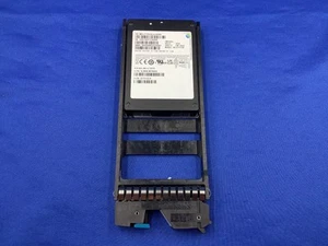 MZ-ILT7T6B HITACHI SAMSUNG PM1643A 7,68TB SAS 12Gb/s 2,5" SSD HITACHI PN# M7R6SS - Bild 1 von 7