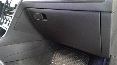 GOLF GTI  2015-2018  Dash Glove Box 314001 Foto 1 de 4