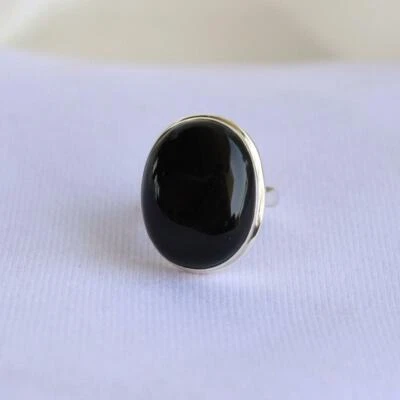 Belleza Ónice Negro Piedra Preciosa 925 Plata de Ley Handmade Anillo Todo Talla - Imagen 1 de 4