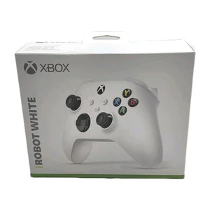 Microsoft Xbox Series X|S Wireless Controller - Robot White NEW Sealed - Picture 1 of 4