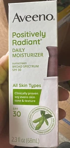 Aveeno Positively Radiant Daily Face Moisturizer Lotion with SPF 30 2.3 oz - Picture 1 of 1
