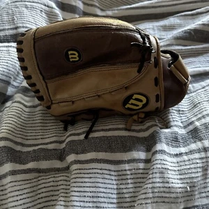 Wilson Fast Pitch A440. Guante de béisbol 12-BR 12" LHT Monsta Web serie A440 - Imagen 1 de 9