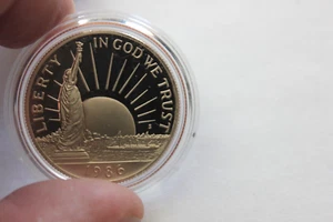 2- 1986-S CLAD PROOF UNC+++ STATUE OF LIBERTY CENTENNIAL HALF DOLLARS - Picture 1 of 4