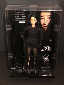 Vera Wang Barbie Doll Tribue Collection Designer Asian American Black Outfit