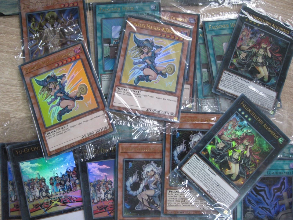 Lost Art Promo Karten zur Auswahl - Yugioh! LART-DE OVP  neu & Limitiert! Ultra - Bild 1 von 1