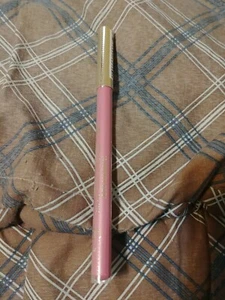 MILANI COLOR STATEMENT Lip Liner Pencil No.13 Pretty Pink 0.04oz./1.1g Sealed - Picture 1 of 2