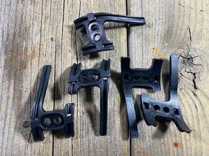 X5 VINTAGE BIKE BICYCLE BOTTOM BRACKET BB CABLE GUIDE FRAME PLASTIC CABLE GUIDE - Picture 1 of 1
