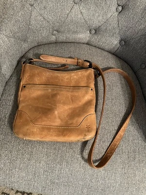 Bolsa tiracolo de couro italiana Frye Melissa swing pack com zíper - Imagem 1 de 4