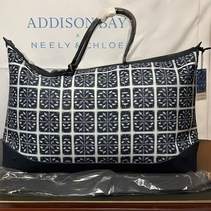 Addison Bay Neely & Chloe Weekender Bag Navy Blue Floral Print Travel Duffle NWT - Picture 1 of 11