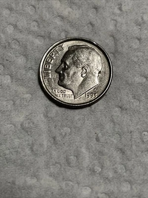 1993 D DIME WITH HIGH WIRE RIM ERROR - Image 1 of 4