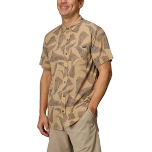 Reef Men's Rains Short Sleeve Shirt, Kelp (Bersin), Medium - Picture 1 of 4