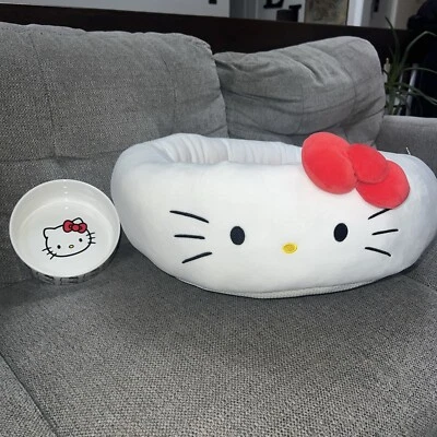 Hello Kitty Small Pet Bed With Washable Removable Insert Pillow W/PetFood Bowl - Image 1 of 4