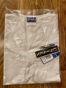 Vintage Crest Scrubs Top Medical V Neck Style 105 New in Package White Size XS - Picture 1 of 5