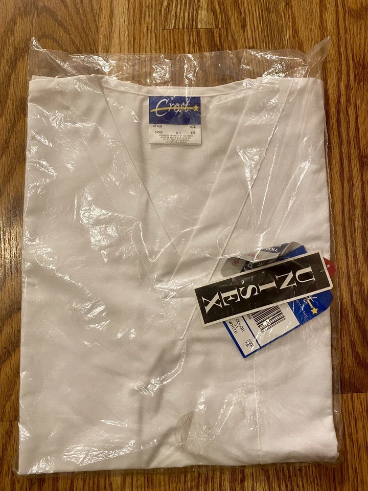 Vintage Crest Scrubs Top Medical V Neck Style 105 New in Package White Size XS - Image 1 of 4