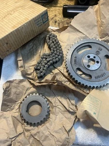 Vintage GM NOS BBC 396 427 454 Double Roller Timing Chain Kit GM3891517 - Picture 1 of 7