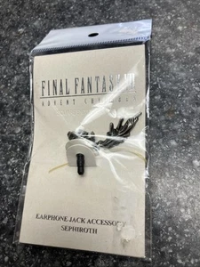 Square-Enix Earphone Jack: Final Fantasy Advent Children - Sephiroth Wing - Picture 1 of 3