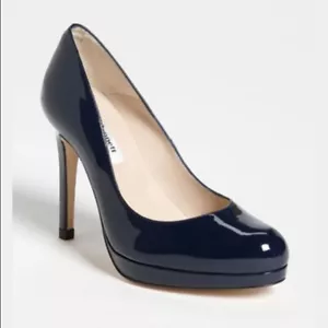 L.K. Bennett Sledge Navy Patent Round-Toe Platform Pump EU 37 US 6.5 - Picture 1 of 7