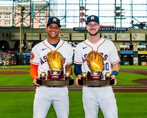 8x10 Photo JEREMY PENA & KYLE TUCKER 2022 Houston Astros World Series Champions - Picture 1 of 1