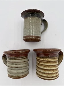 Vtg Studio Pottery Textured Brown Coffee Mugs With Handles Artist Signature Boho - Picture 1 of 17