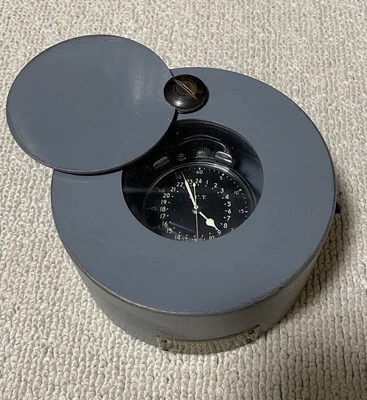 HAMILTON Pocket Watch 4992B Army Navy Air Force 24-hour military watch - Image 1 of 4