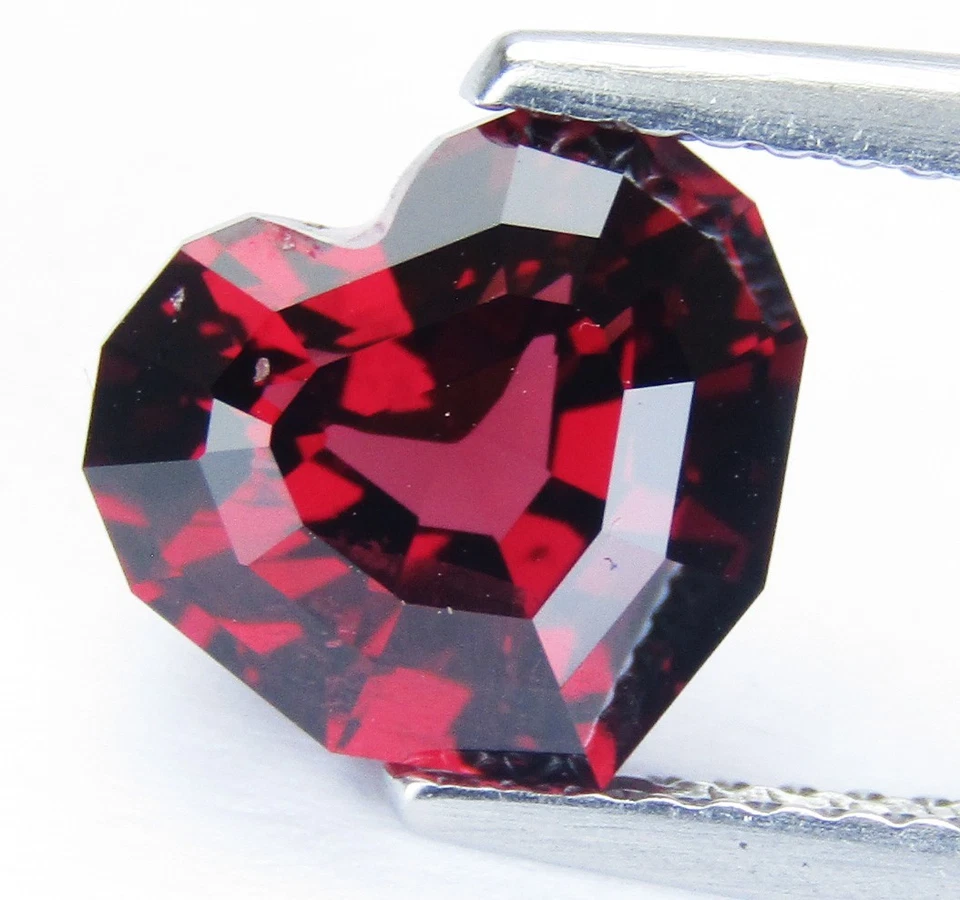 3,67 quilates clásico 100 % natural único rosa rodolita granate corazón corte de precisión Foto 1 de 4