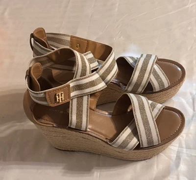 Tommy Hilfiger Espadrille wedge sandals white/gold stretchy slip on Sz 9 1/2 M — 第 1/4 张图片