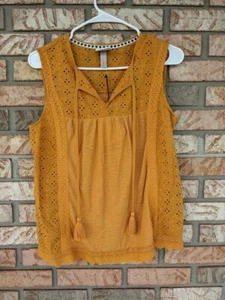 Knox Rose-Women Knit Tank Top-Size Medium-Solaris-Eyelet Lace/Ribbed-Boho-NWT - Picture 1 of 5