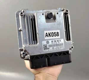 05 08 VW Golf V Jetta 2.0 FSi ENGINE CONTROL MODULE ECM 0261S02257 06F906056EK - Picture 1 of 10
