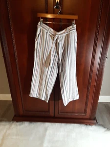 Liz Claiborne NWT Women's Size M Striped Linen Crop Pants Elastic Waist w/Tie - Picture 1 of 11