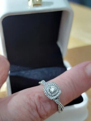 10K White Gold 75 Diamond Side Cross Square Halo Ring Size 6.75  2.8GR JS620MOS - Image 1 of 4