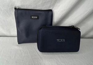 TUMI per Delta Amenity Kit Valigia da Viaggio Blu Navy Zip Custodia Rigida - Foto 1 di 6