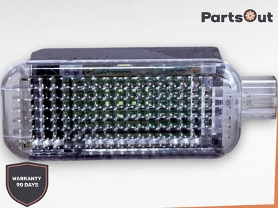 AUDI Q3 QUATTRO 2015-2017 ASIENTO DELANTERO IZQUIERDO LADO DEL CONDUCTOR LUZ CORTESÍA LÁMPARA OEM Foto 1 de 3