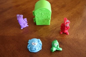 Space Goofs Fridge 1998 Taco Bell Kids Toys Saban Lot of 4 Aliens + Fridge 1990s - Bild 1 von 16